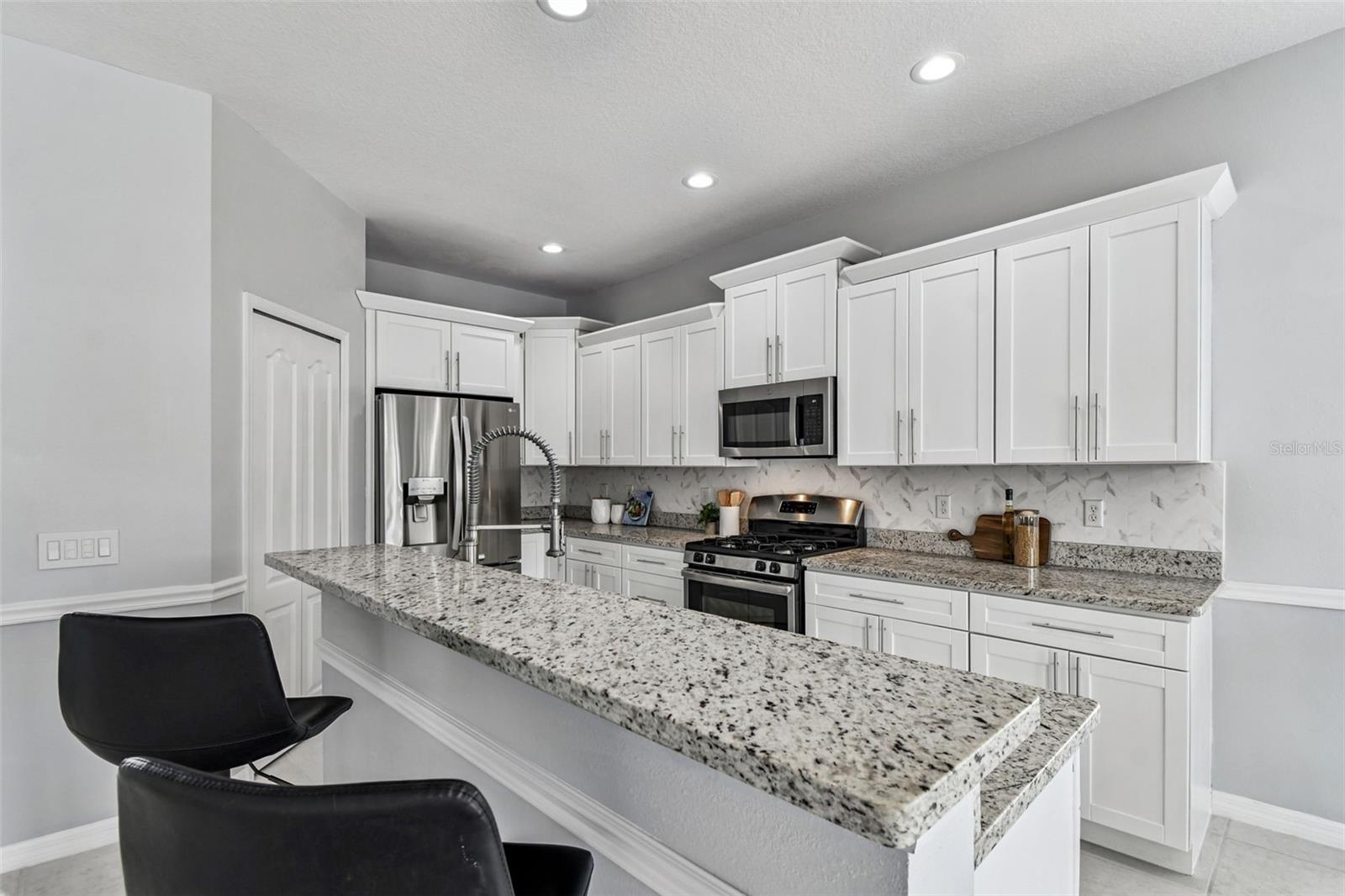 12241 BISHOPSFORD DR