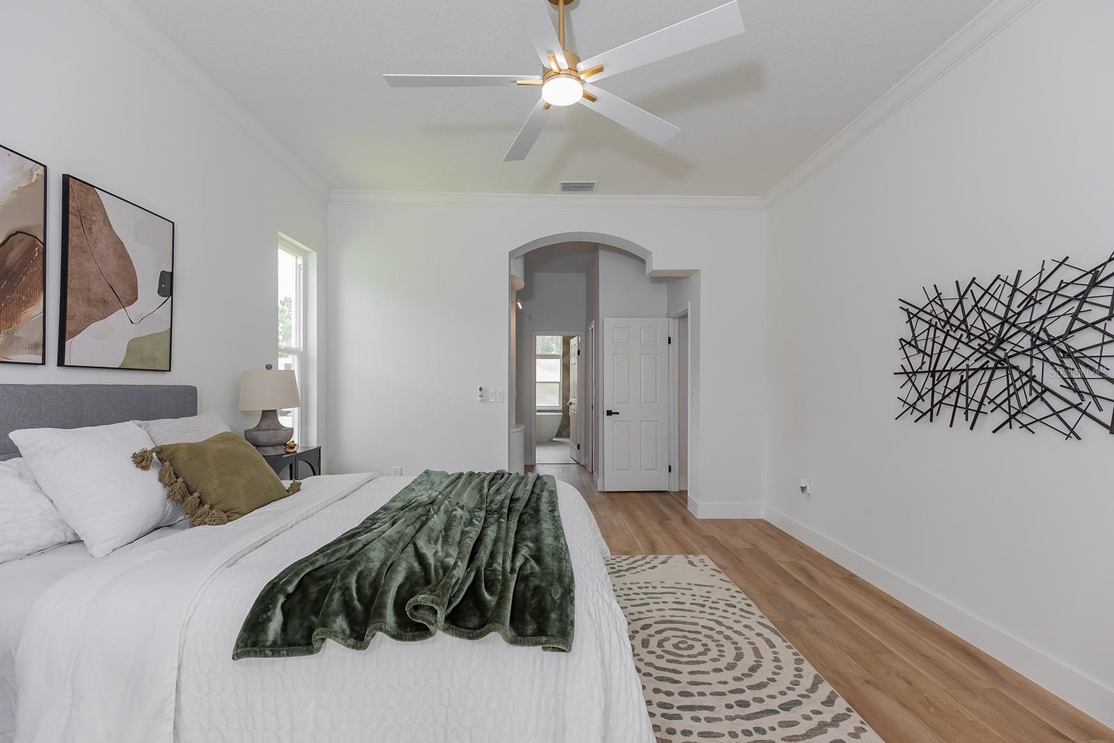 17504 ISBELL LN