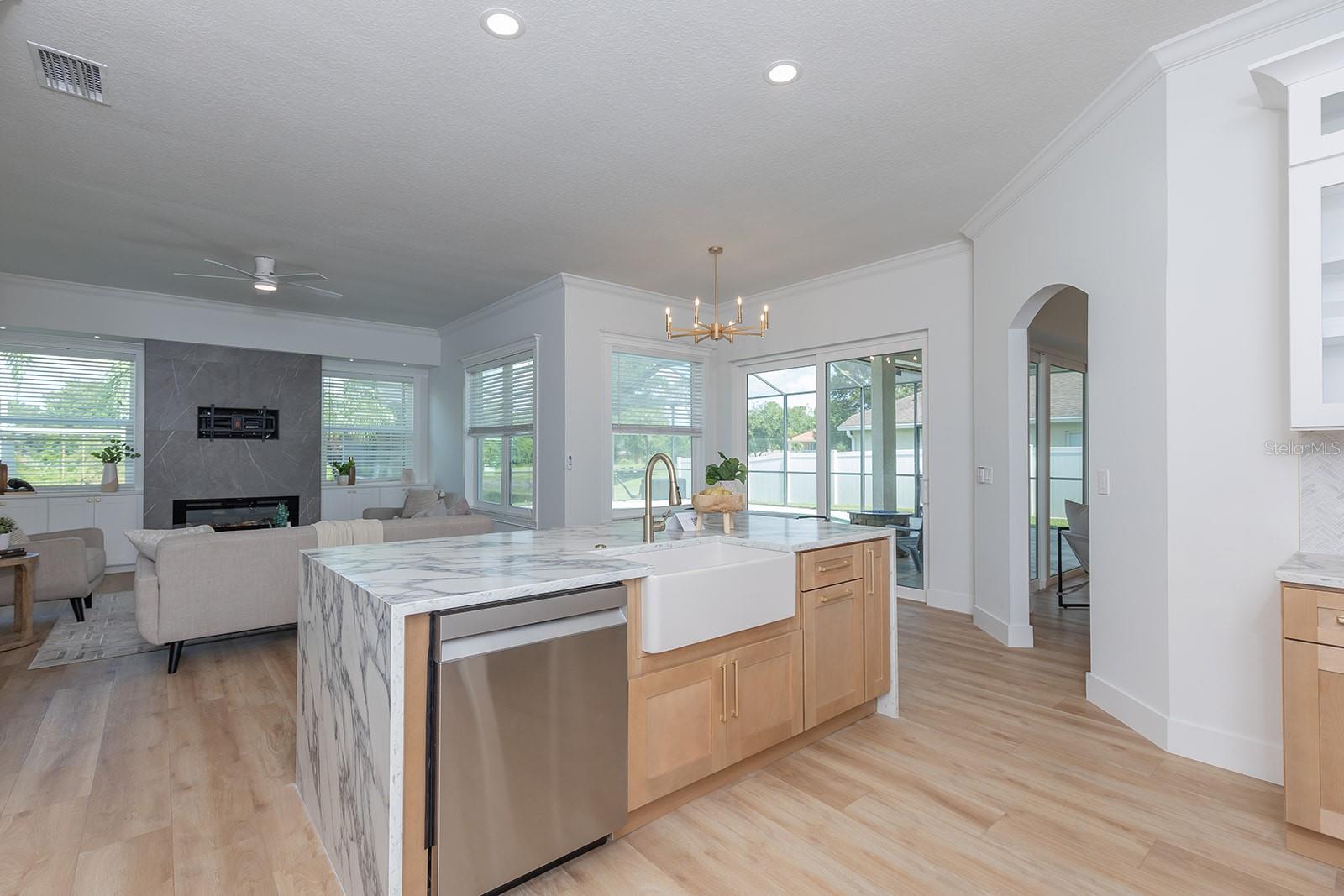 17504 ISBELL LN
