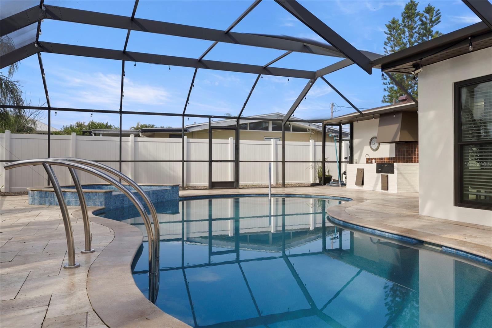 2164 CEDAR DR