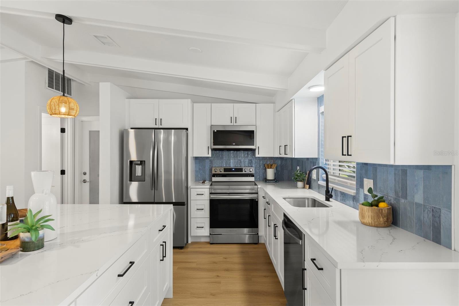 2164 CEDAR DR