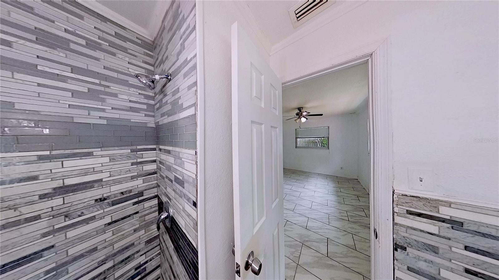 1341 SANDY LN