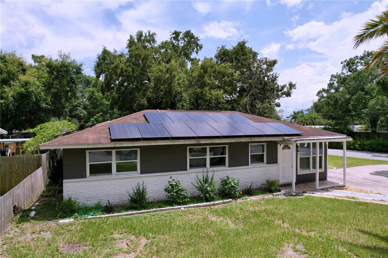 1341 SANDY LN