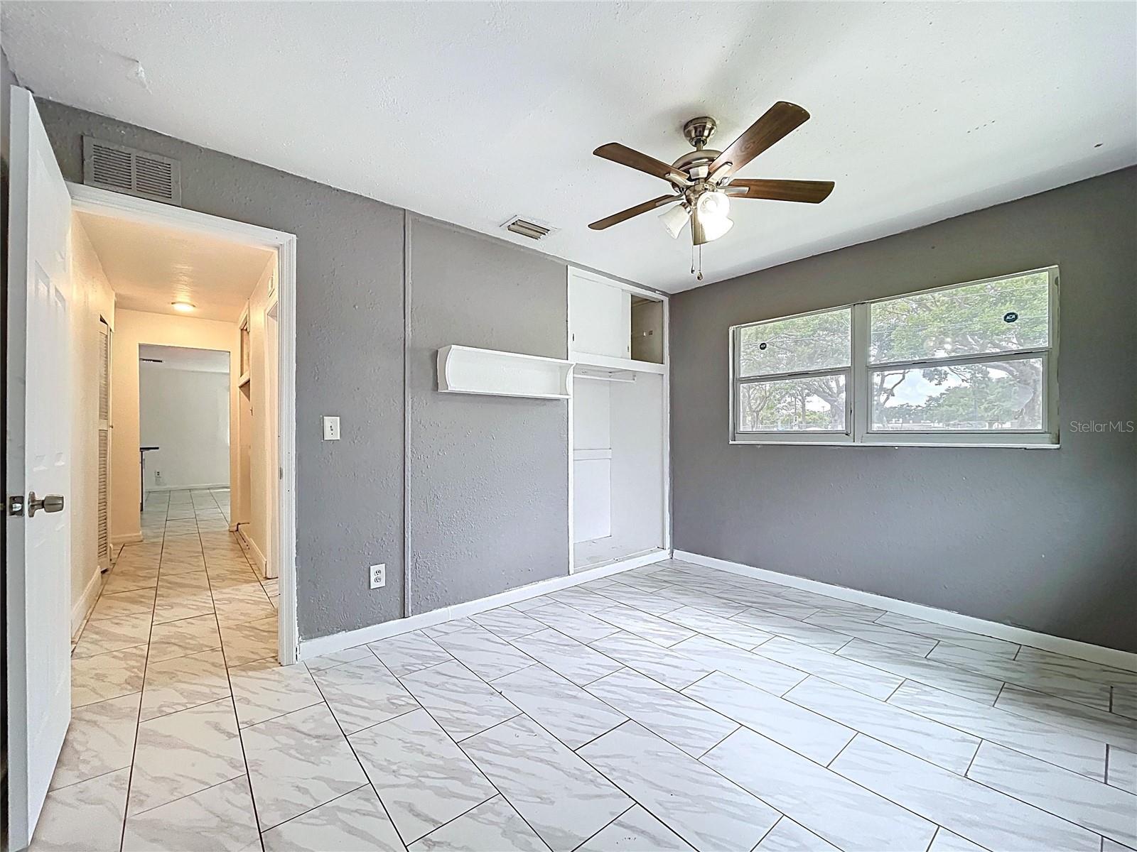 1341 SANDY LN
