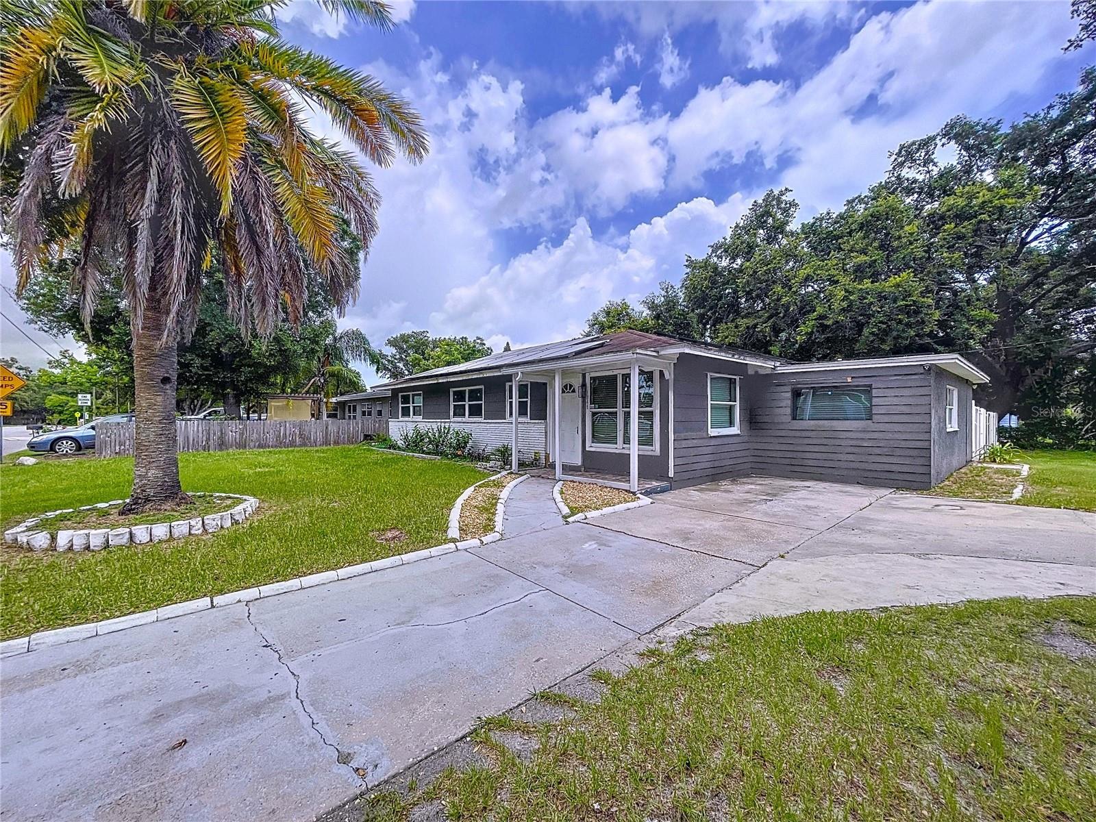 1341 SANDY LN
