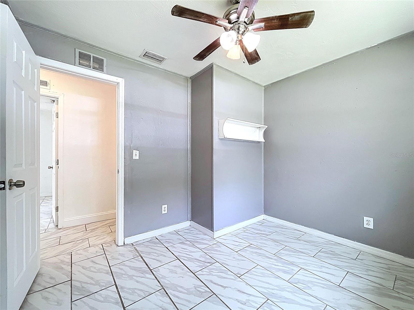 1341 SANDY LN