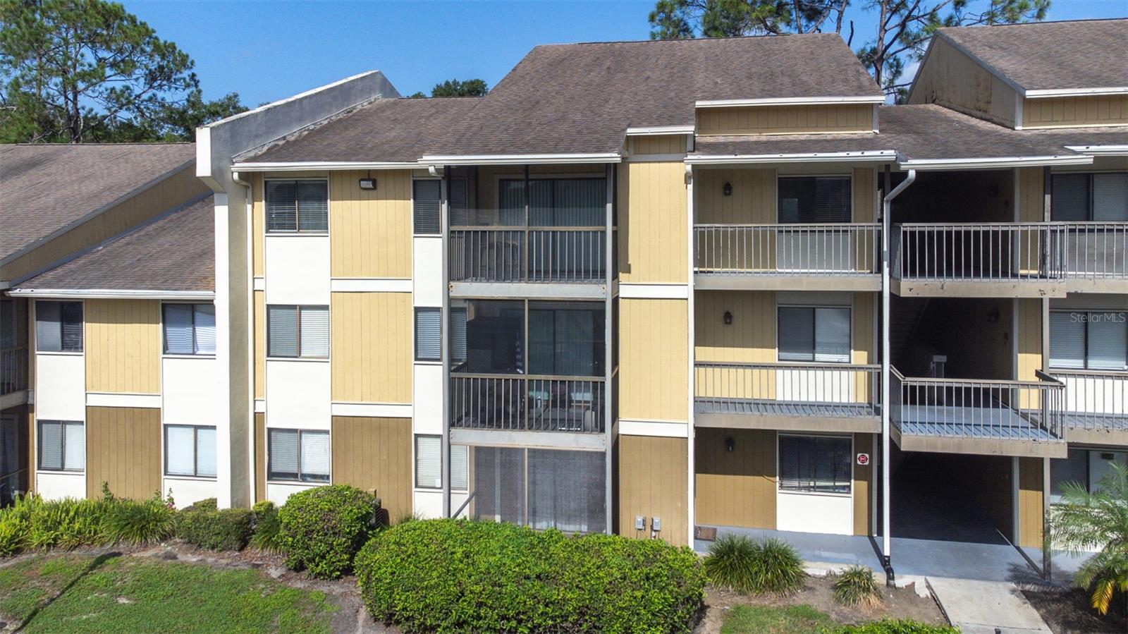 13287 ARBOR POINTE CIR #302
