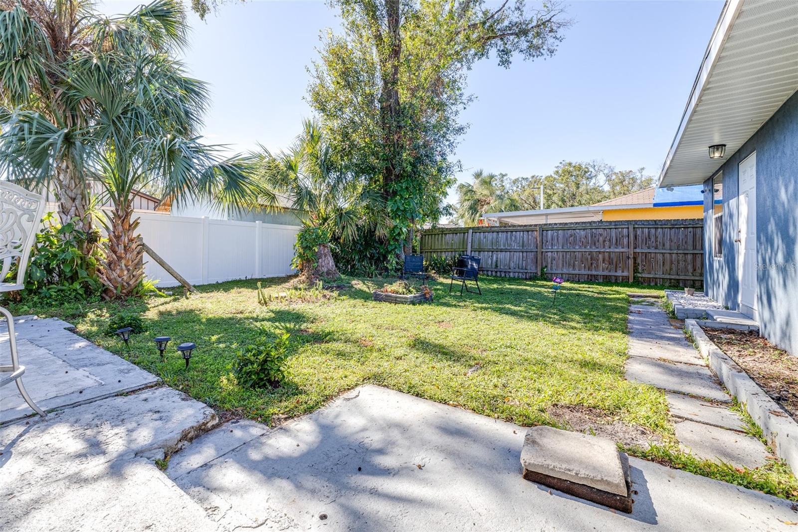 1512 W KIRBY ST