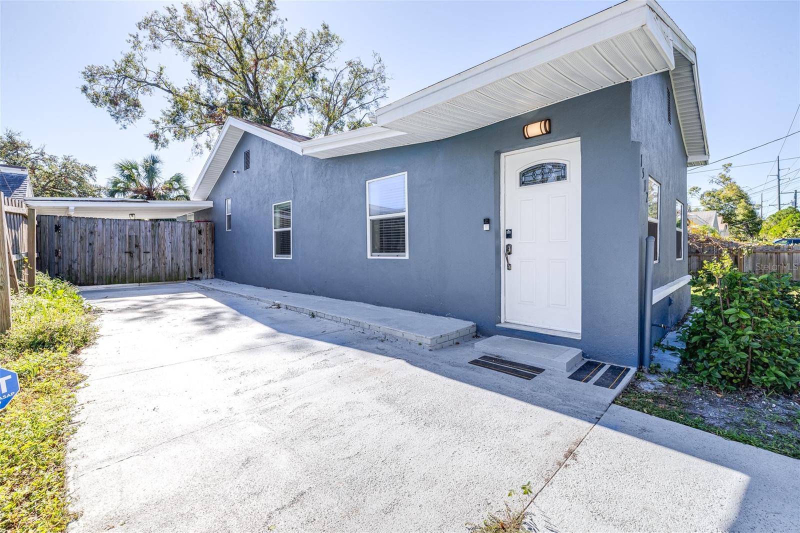 1512 W KIRBY ST