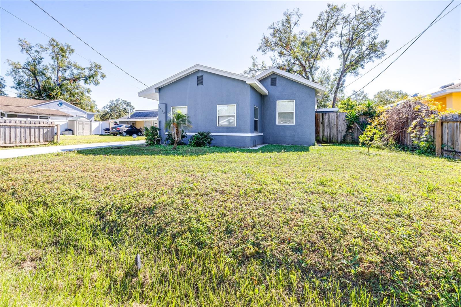 1512 W KIRBY ST