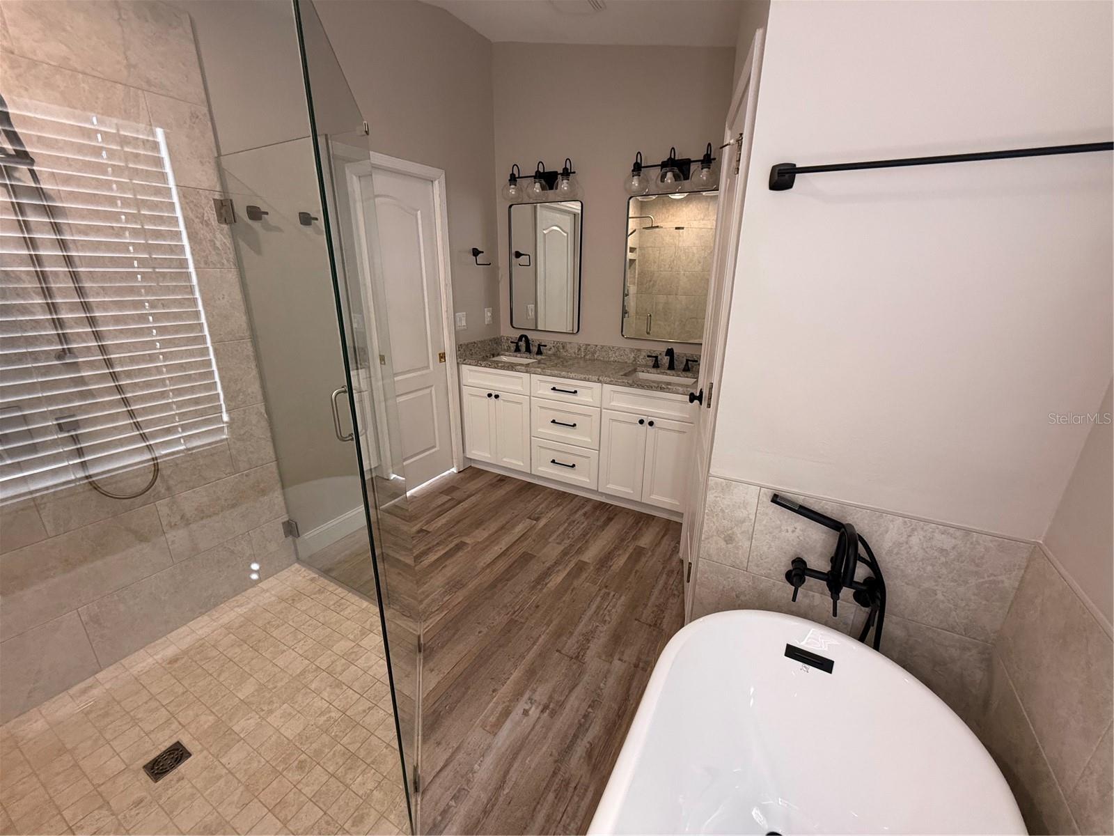 7522 TOWER BRIDGE DR