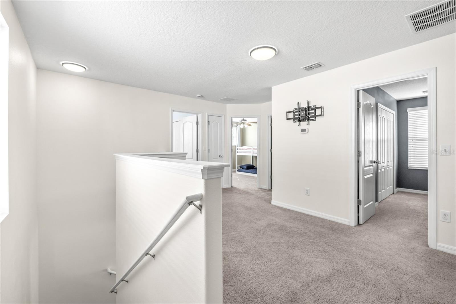 16713 SCENIC HILL WAY
