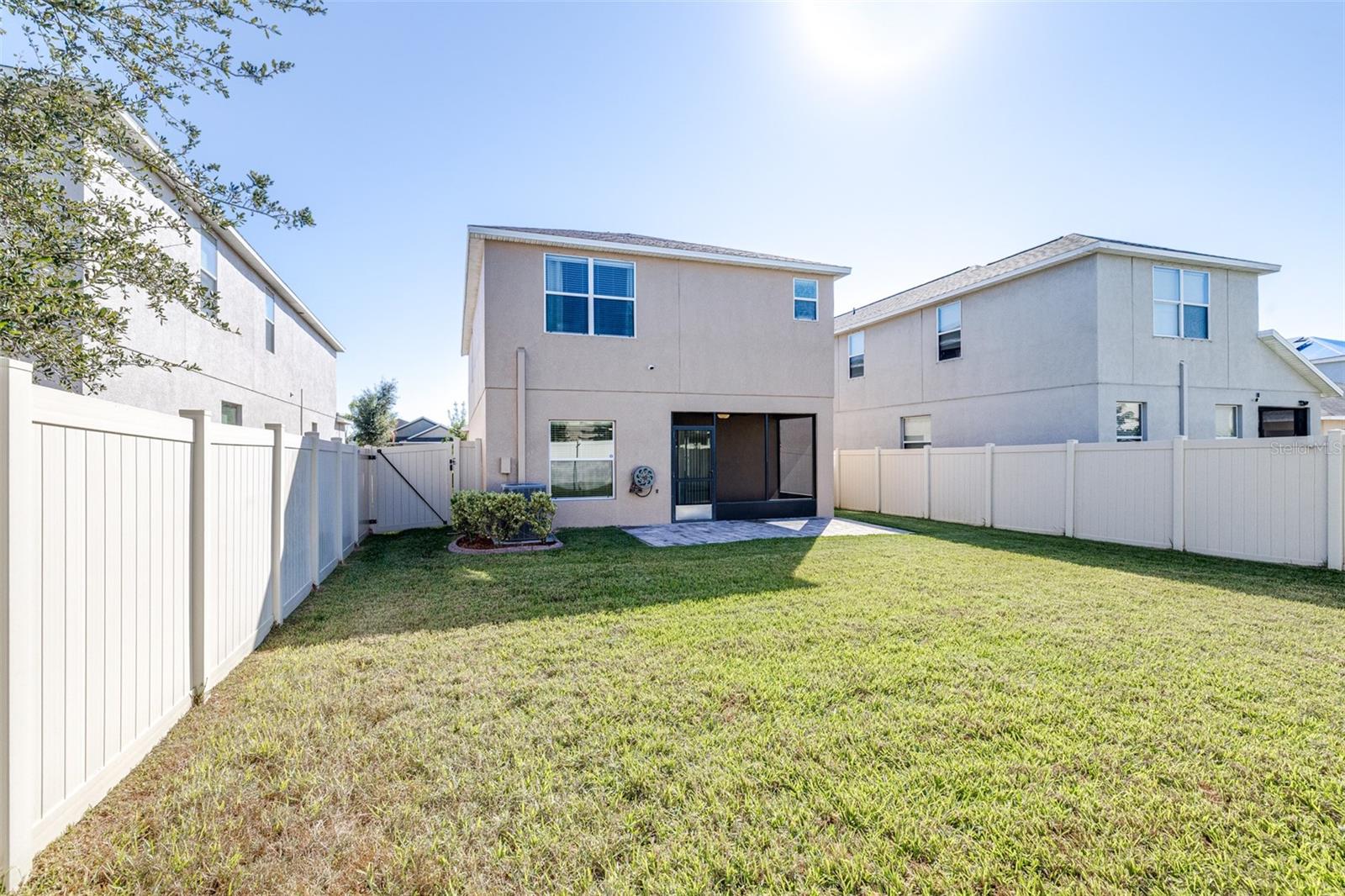 16713 SCENIC HILL WAY