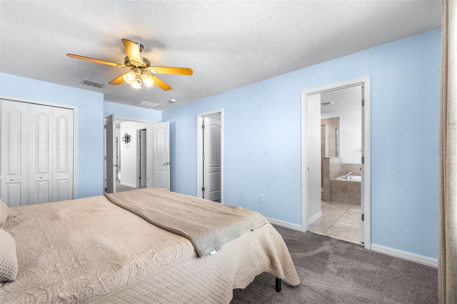 16713 SCENIC HILL WAY