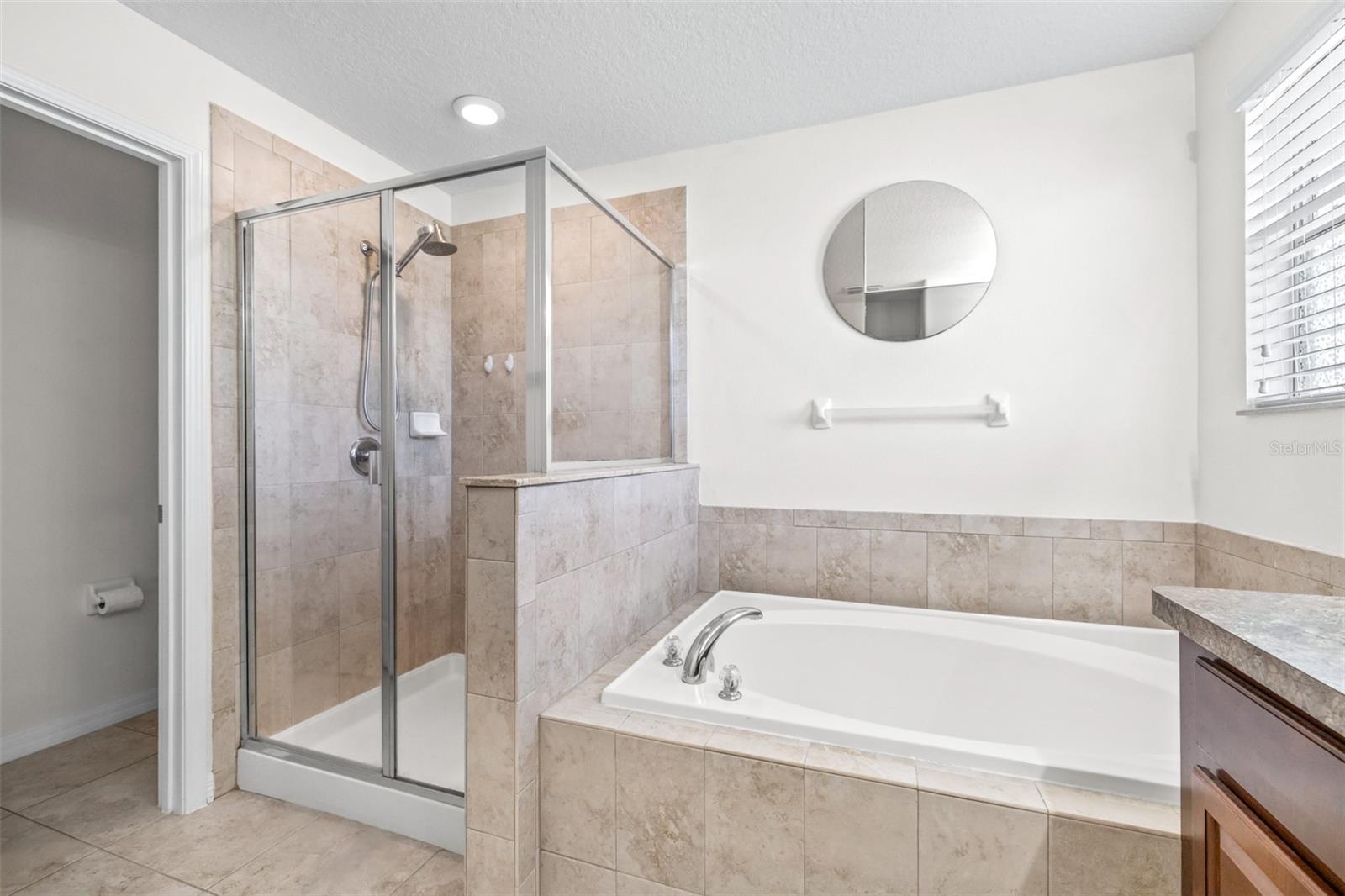 16713 SCENIC HILL WAY