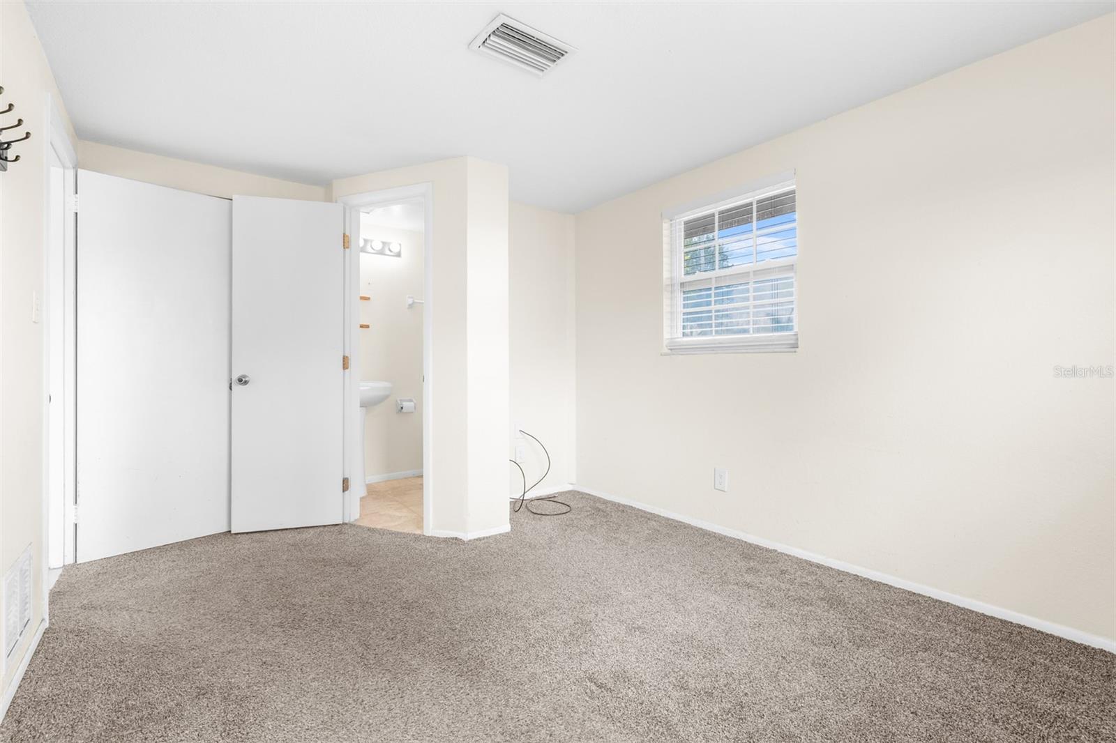 655 CARMEL RD