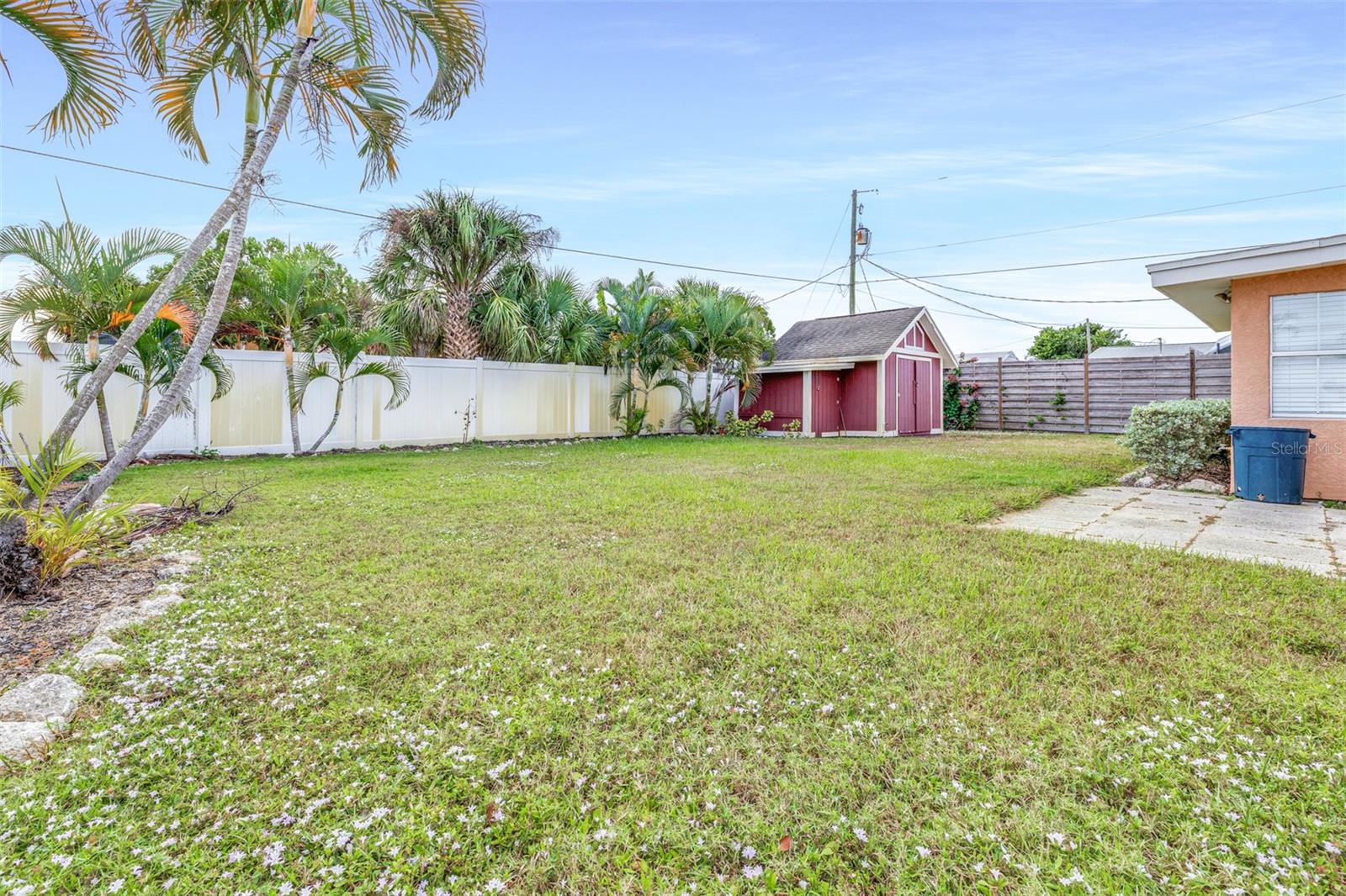 655 CARMEL RD