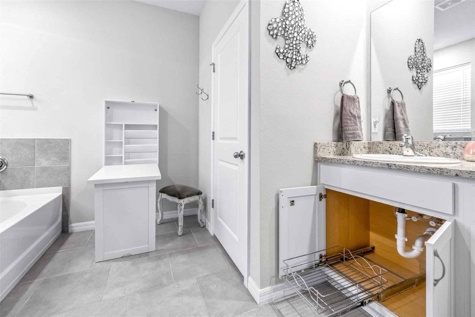 3847 SUNNY SPRING ST