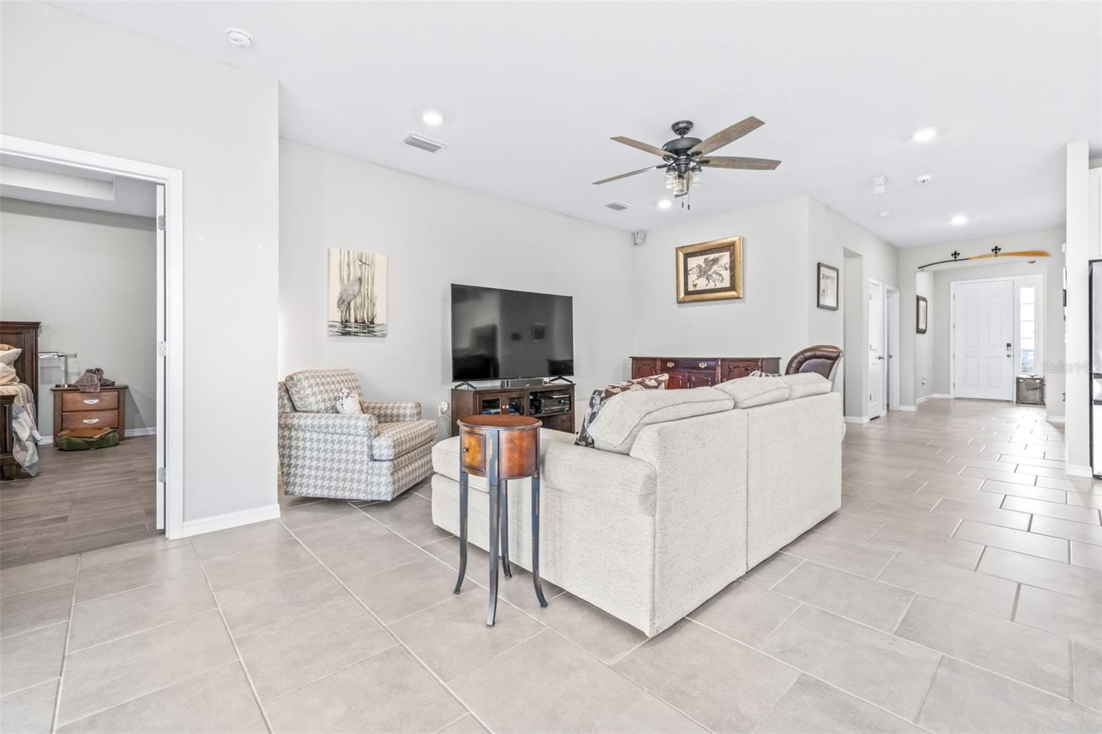 3847 SUNNY SPRING ST