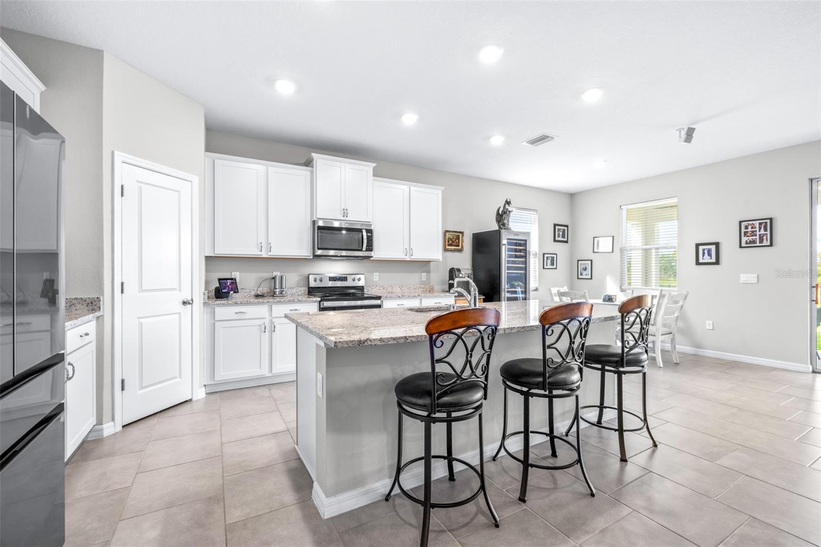 3847 SUNNY SPRING ST