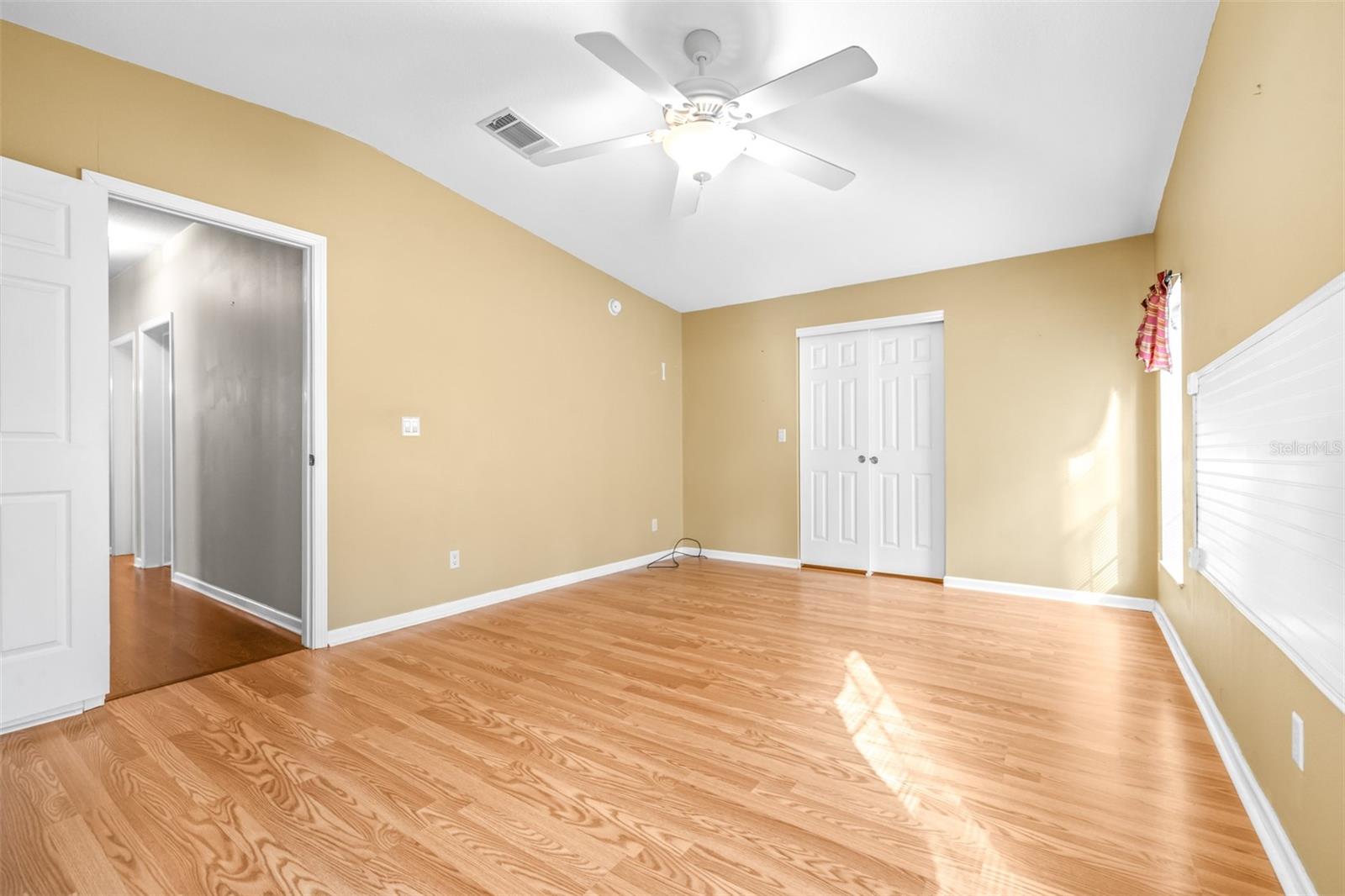5453 WILLIAMSBURG LN