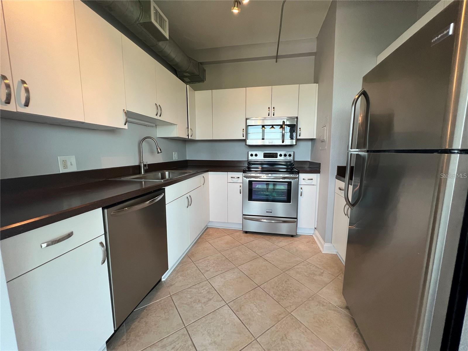 2109 BAYSHORE BLVD #707