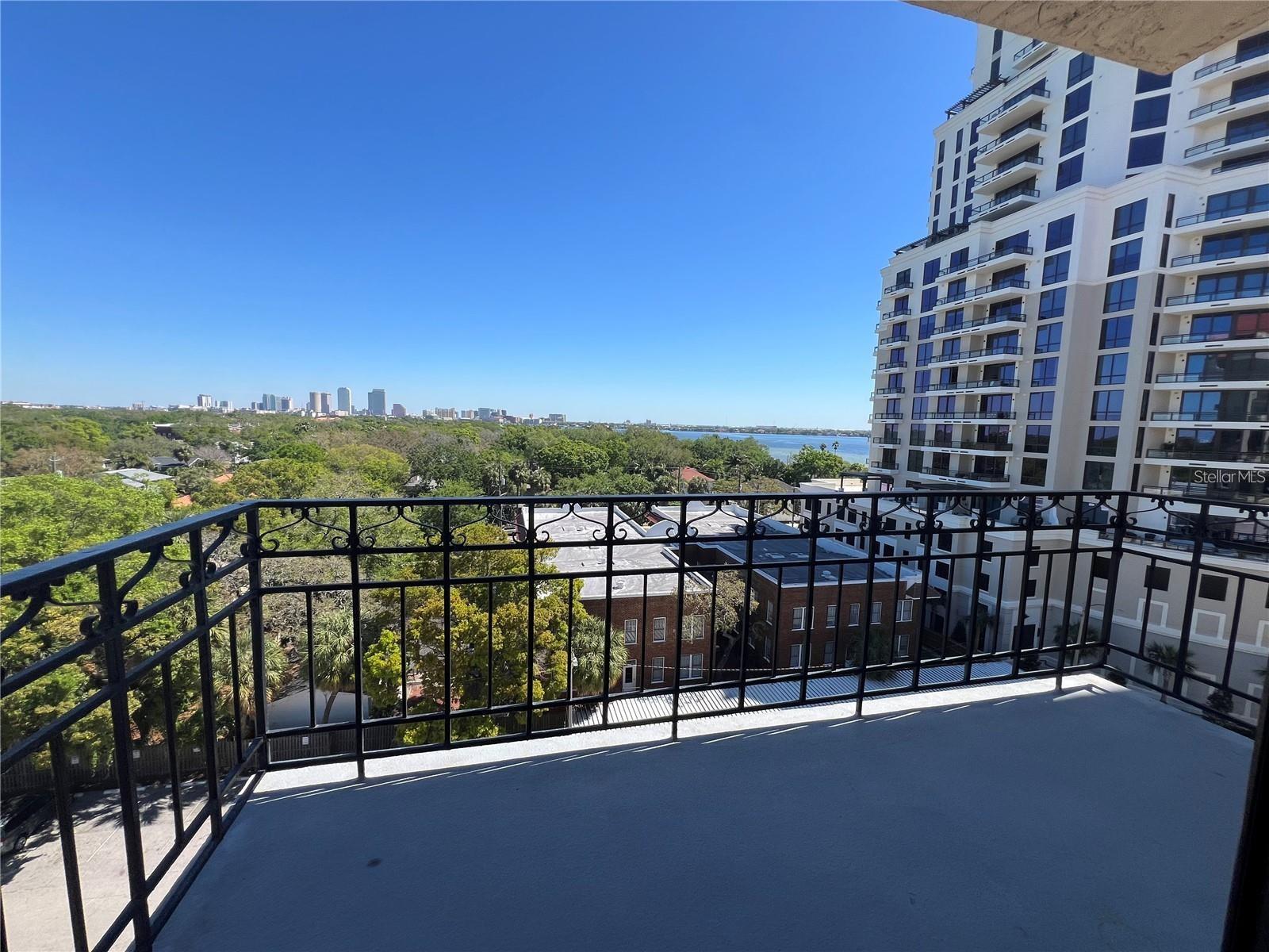 2109 BAYSHORE BLVD #707