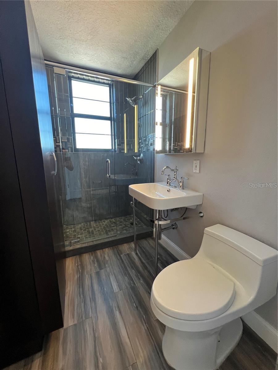 2109 BAYSHORE BLVD #707