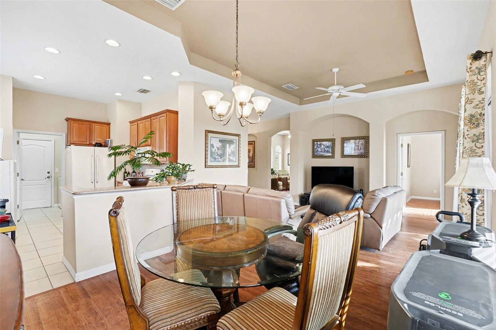 918 REGAL MANOR WAY