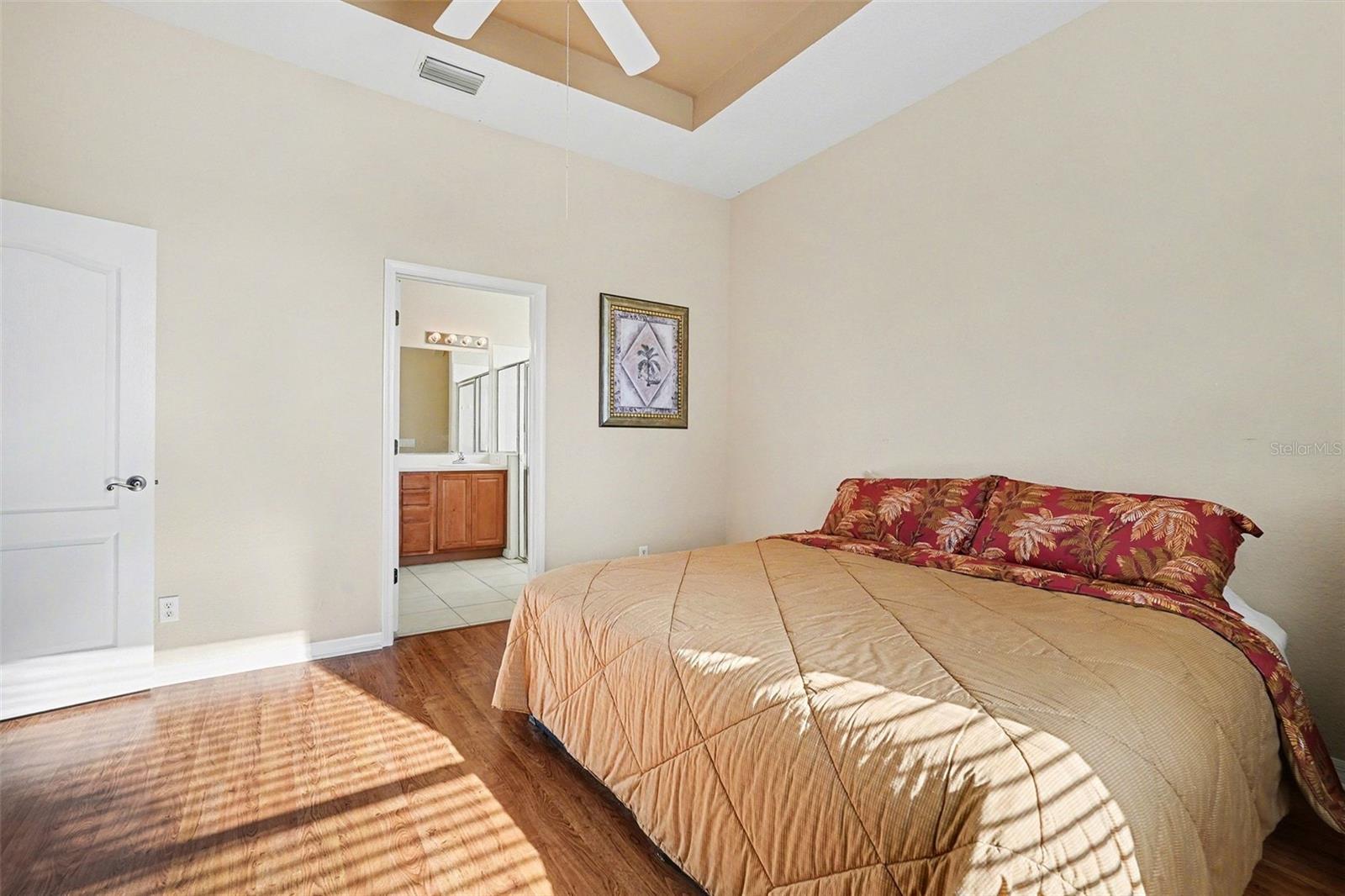 918 REGAL MANOR WAY
