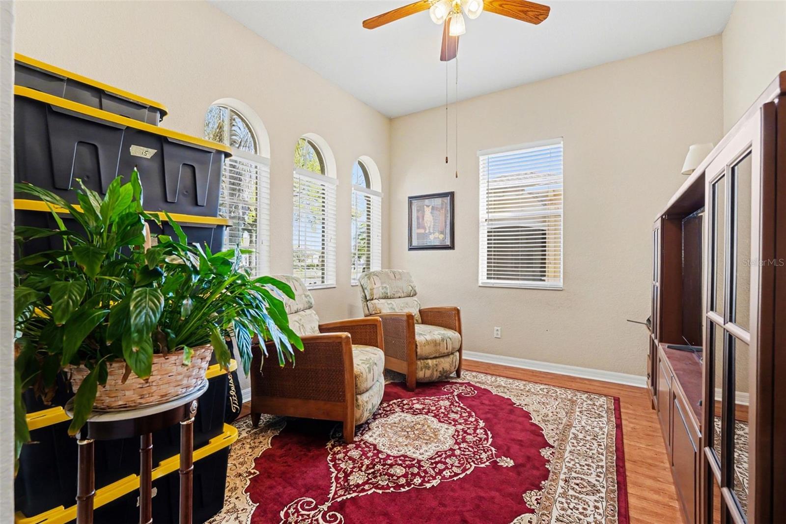 918 REGAL MANOR WAY