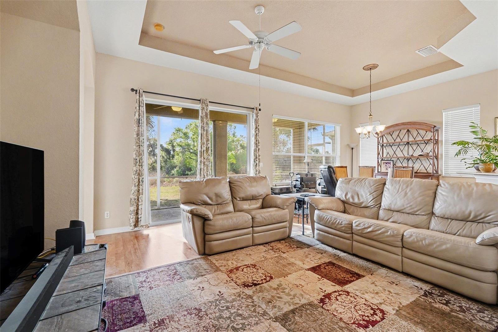 918 REGAL MANOR WAY