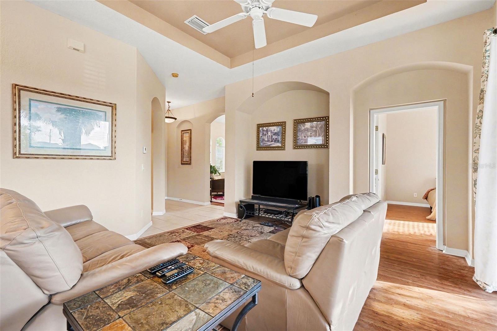 918 REGAL MANOR WAY