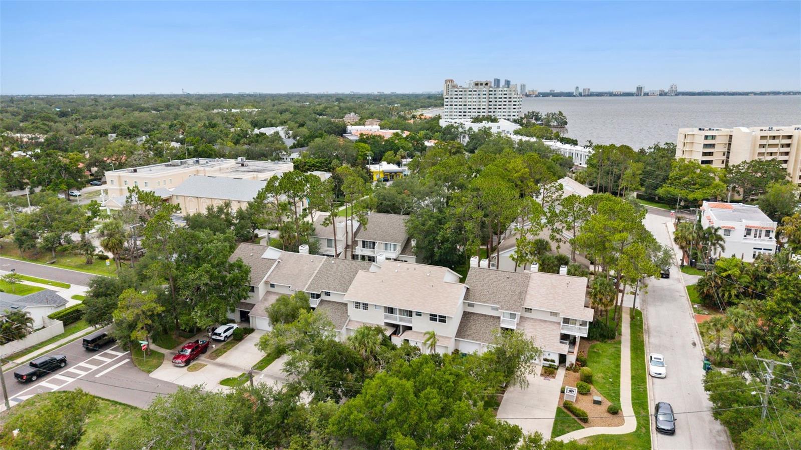 2605 W BALLAST POINT BLVD