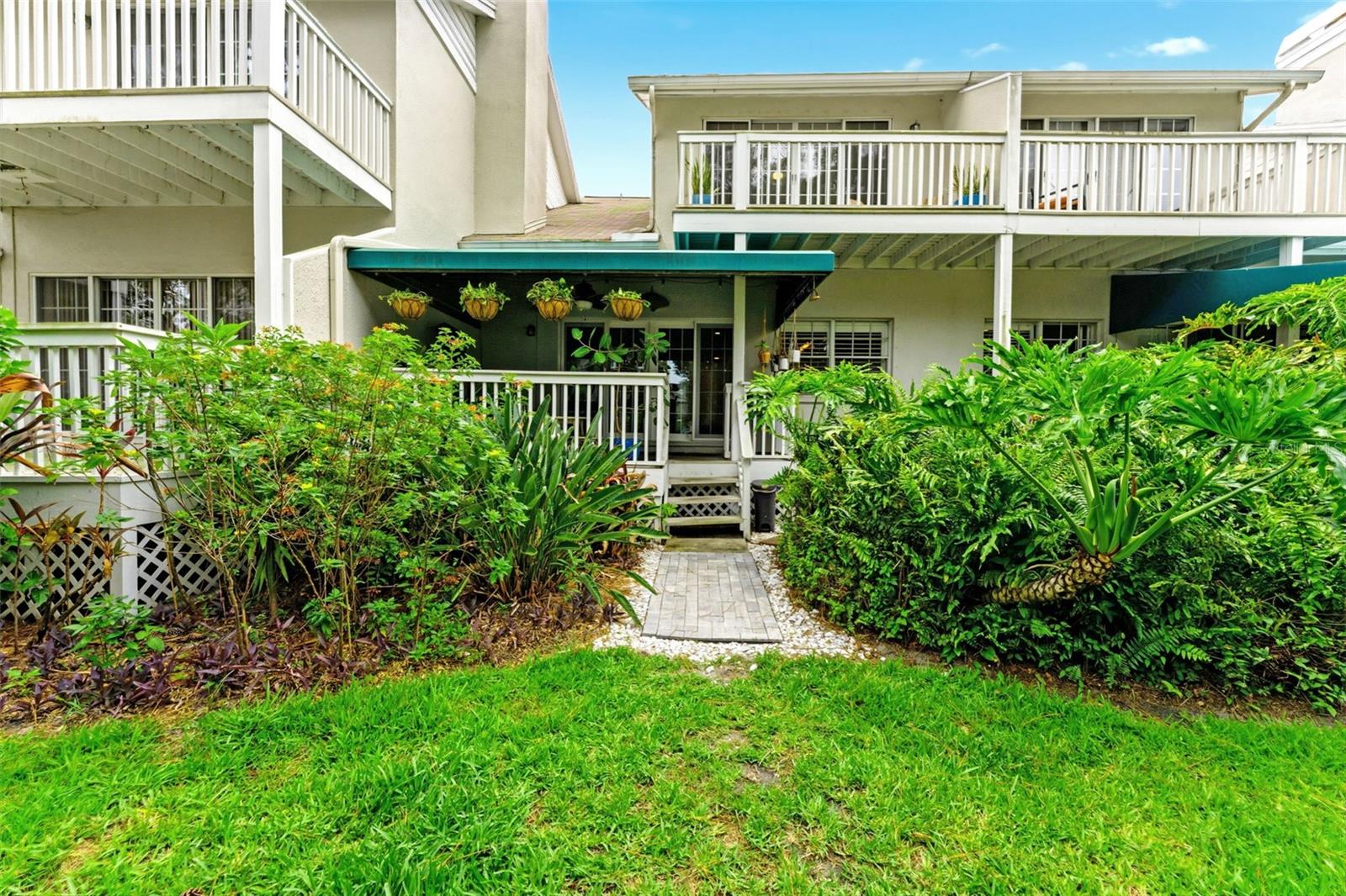2605 W BALLAST POINT BLVD