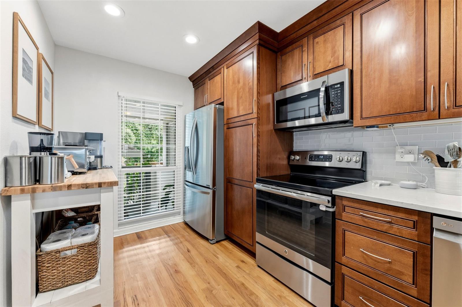 2605 W BALLAST POINT BLVD