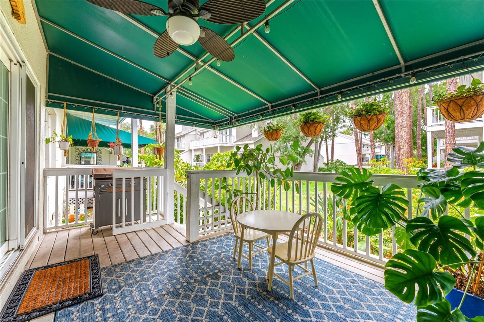 2605 W BALLAST POINT BLVD