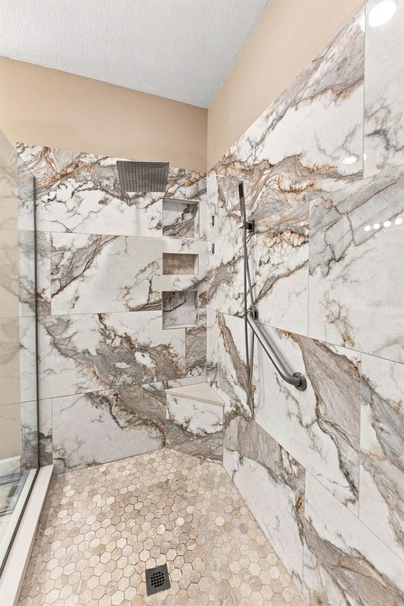 8738 TERRACINA LAKE DR