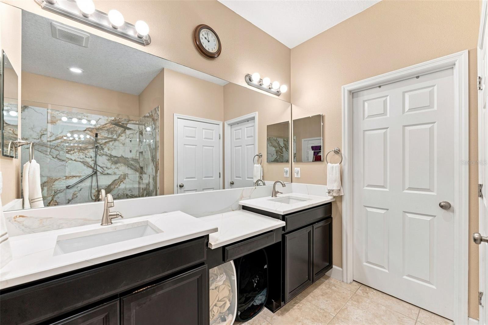 8738 TERRACINA LAKE DR