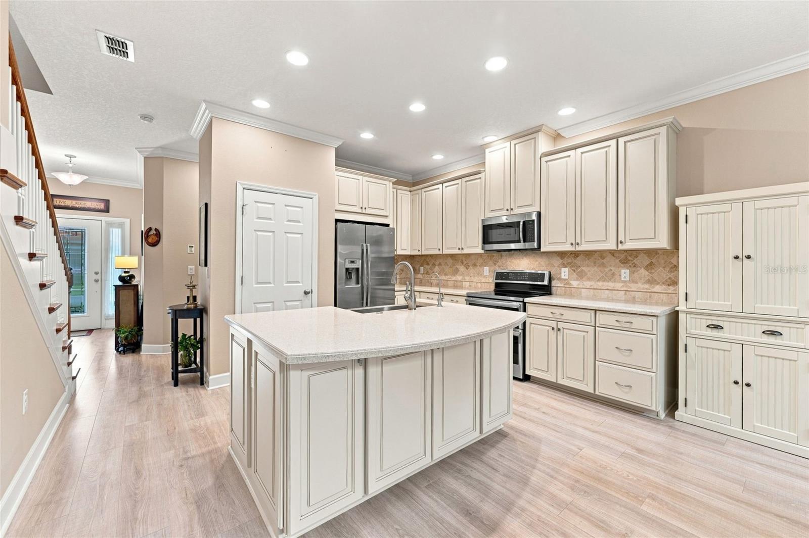 8738 TERRACINA LAKE DR
