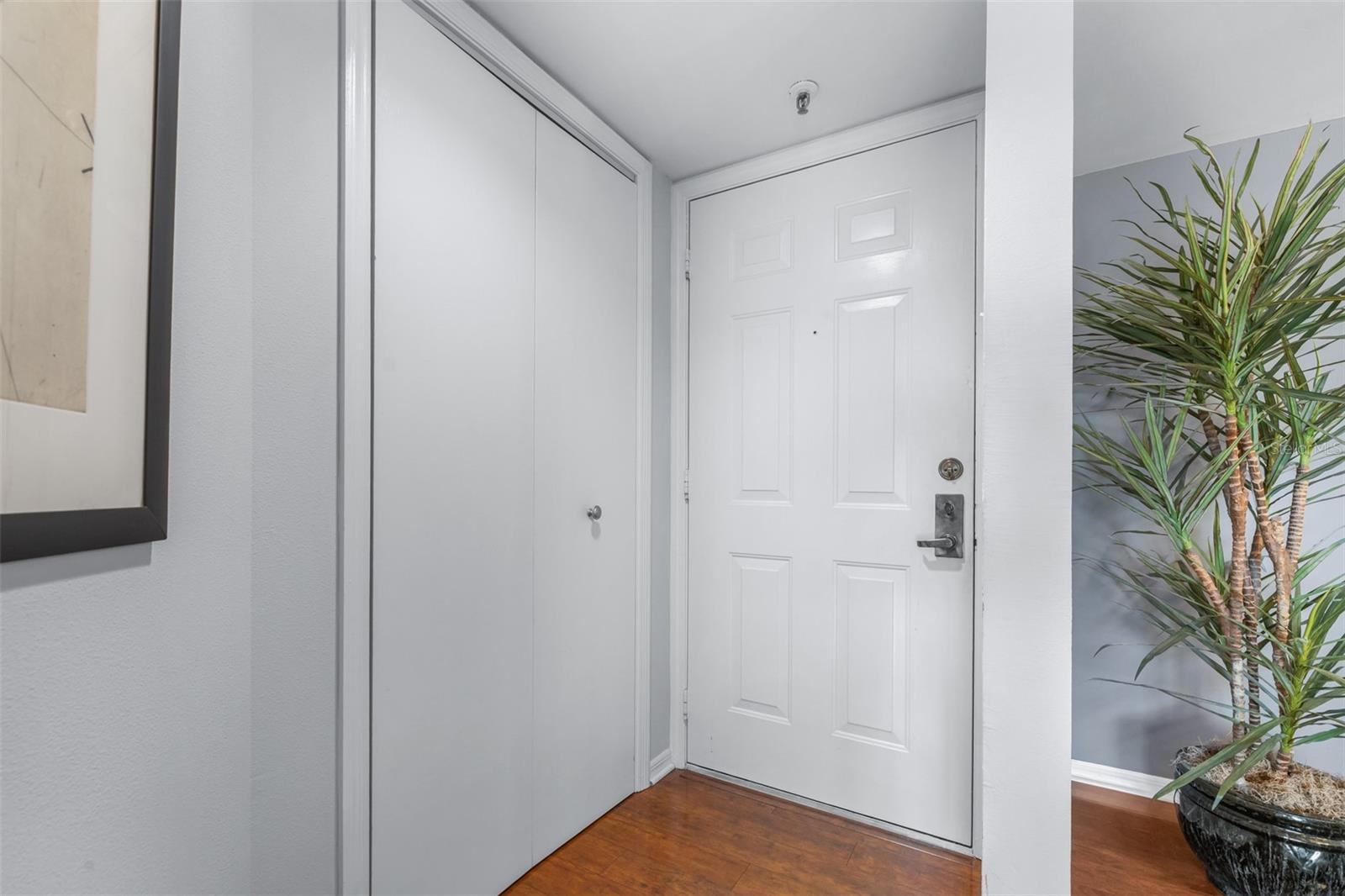 3211 W SWANN AVE #410