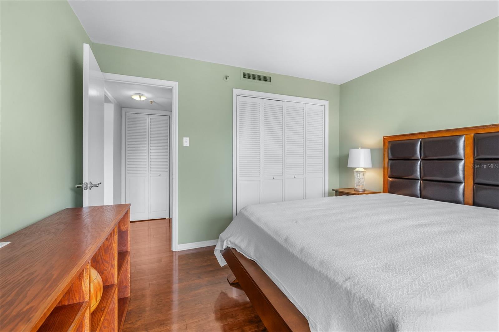 3211 W SWANN AVE #410