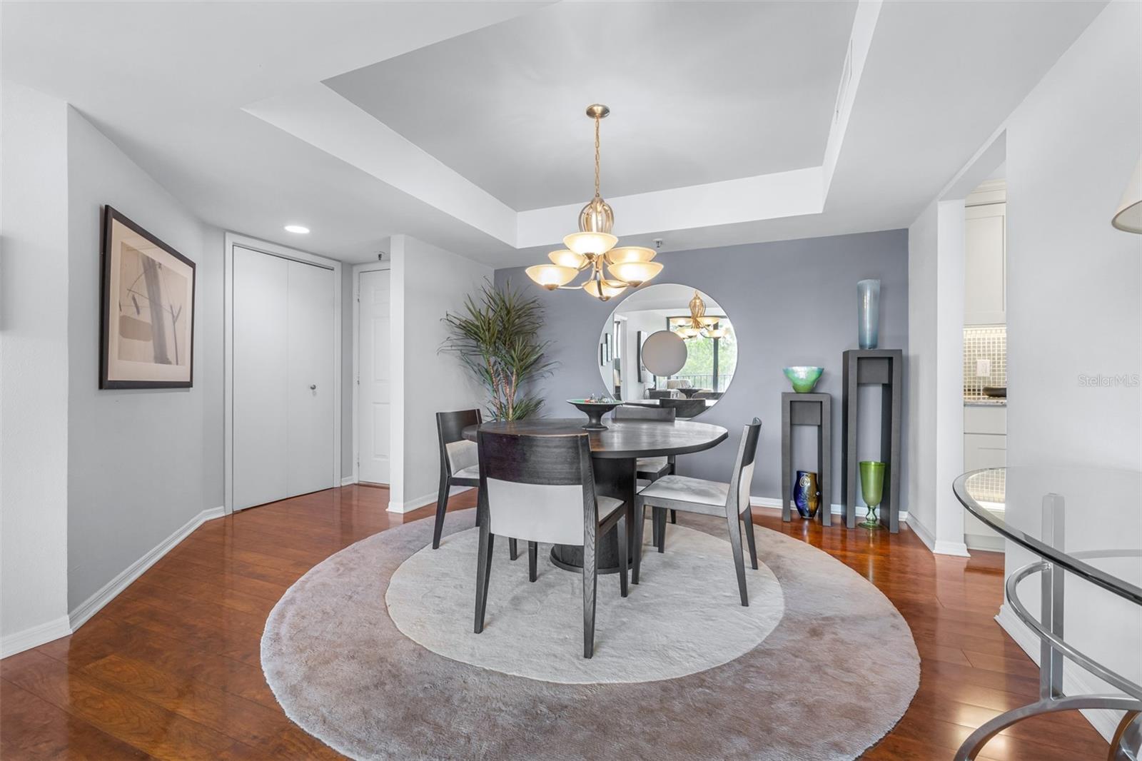 3211 W SWANN AVE #410