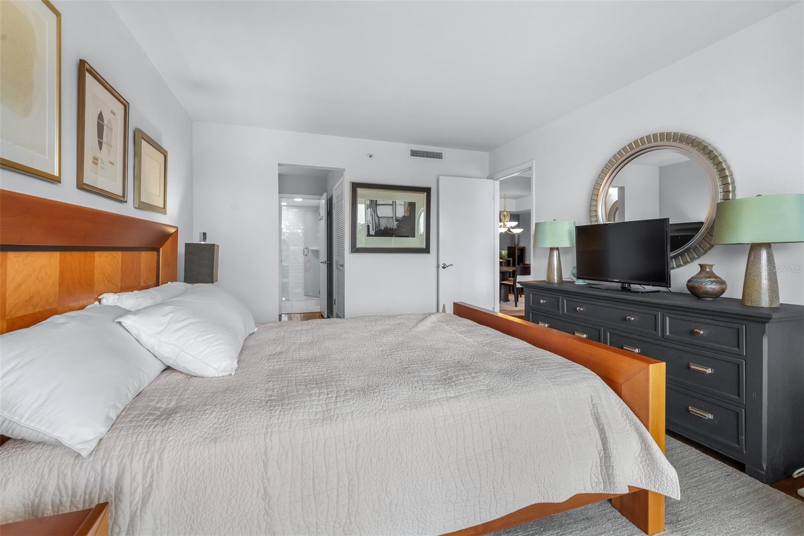 3211 W SWANN AVE #410