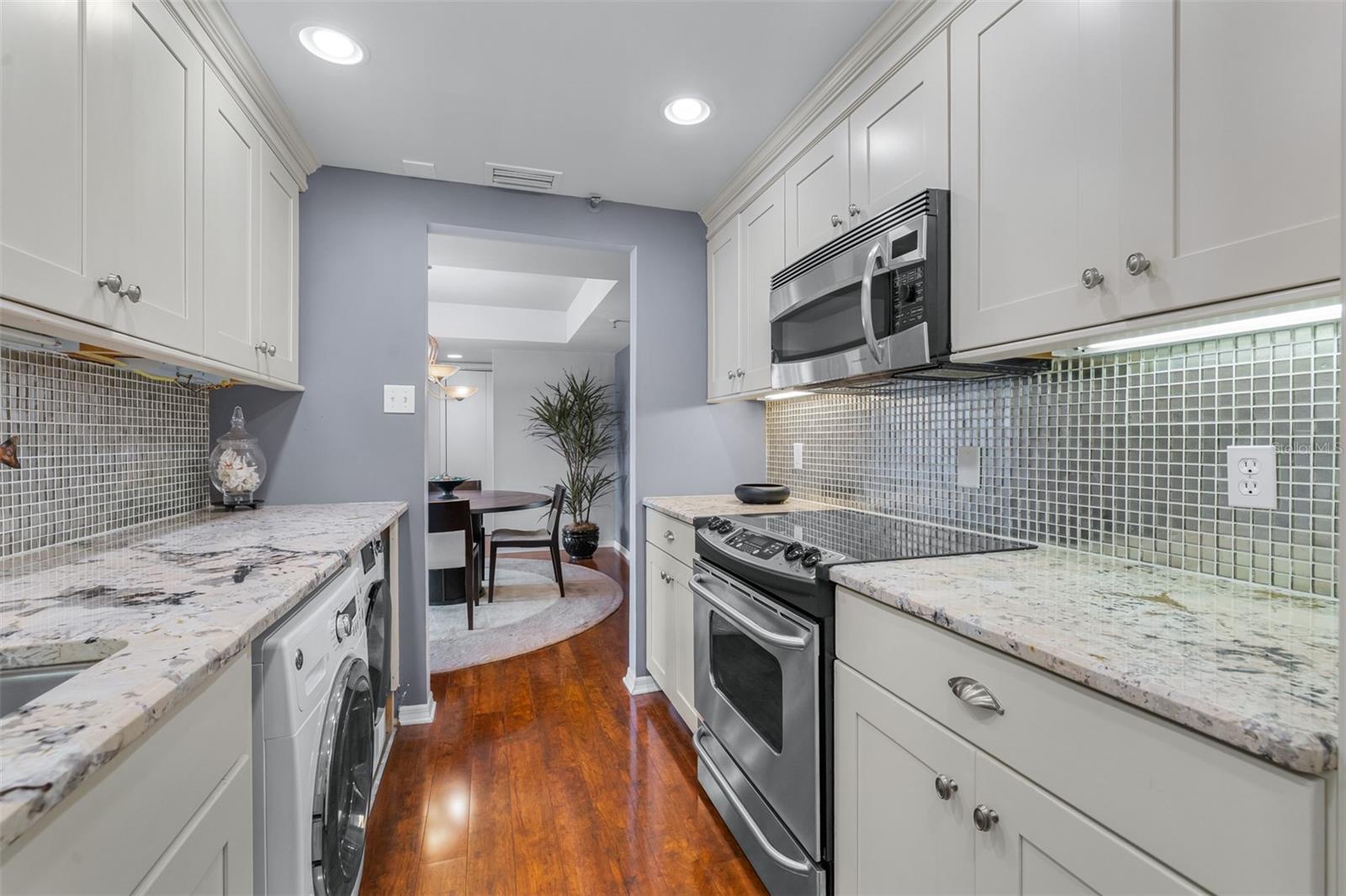 3211 W SWANN AVE #410