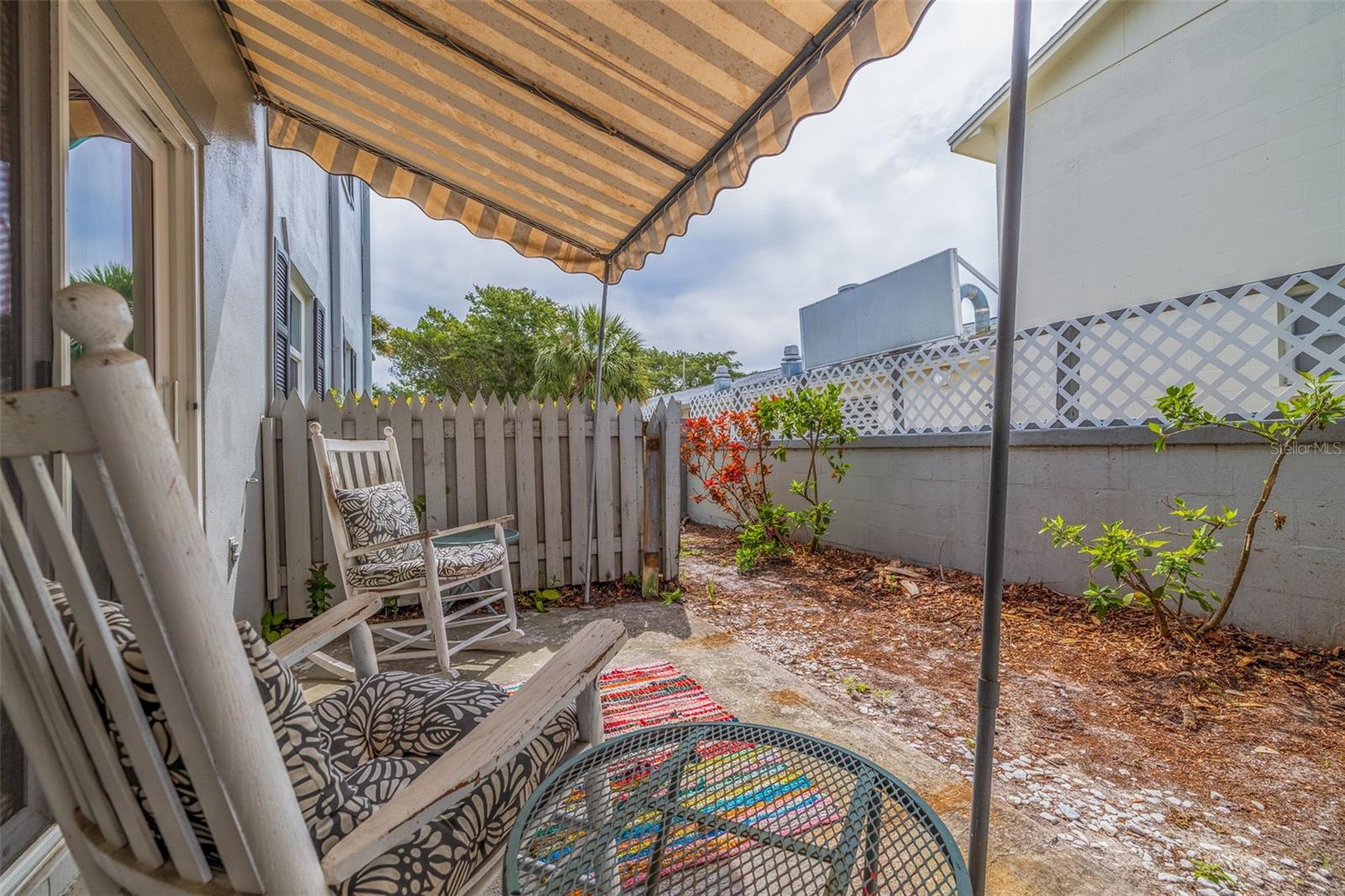 6960 AVENUE DES PALAIS #1A