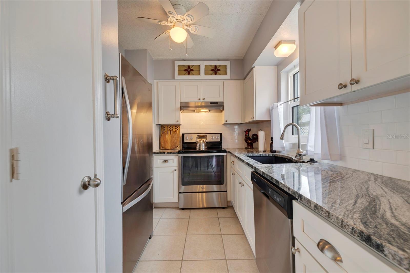 6960 AVENUE DES PALAIS #1A