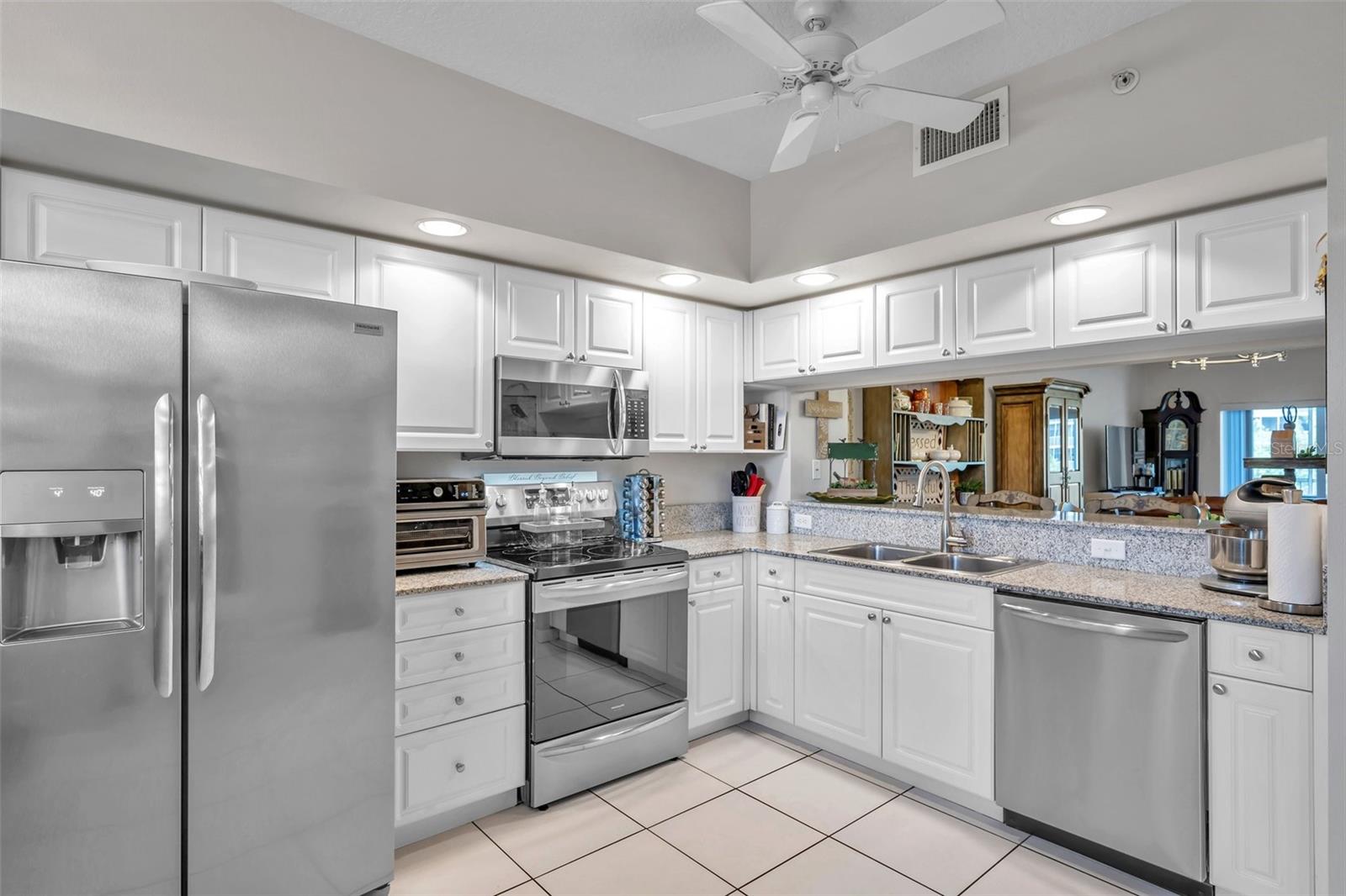 960 STARKEY RD #1304