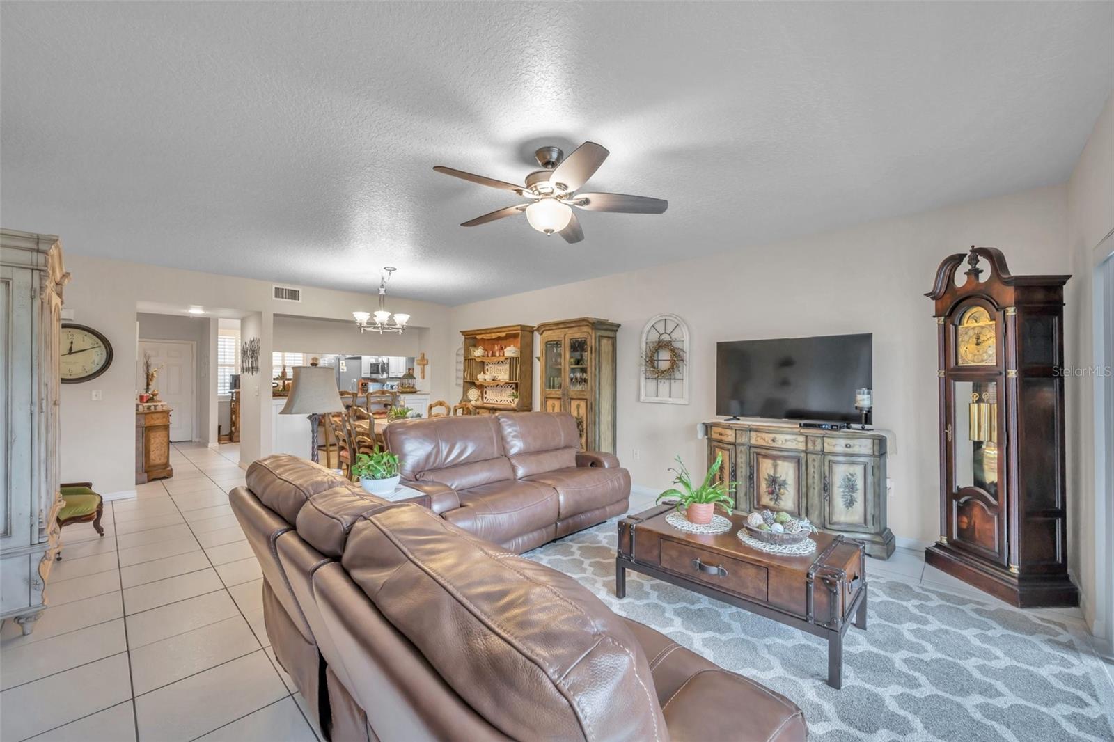960 STARKEY RD #1304