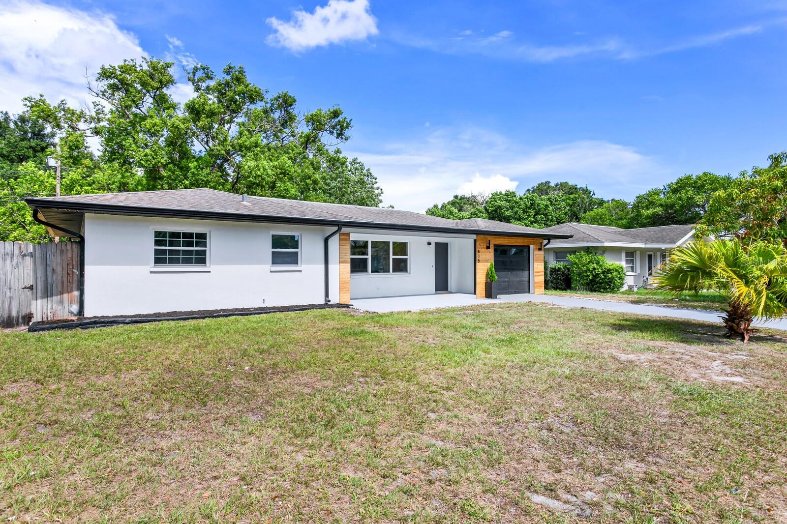 815 NORMANDY RD